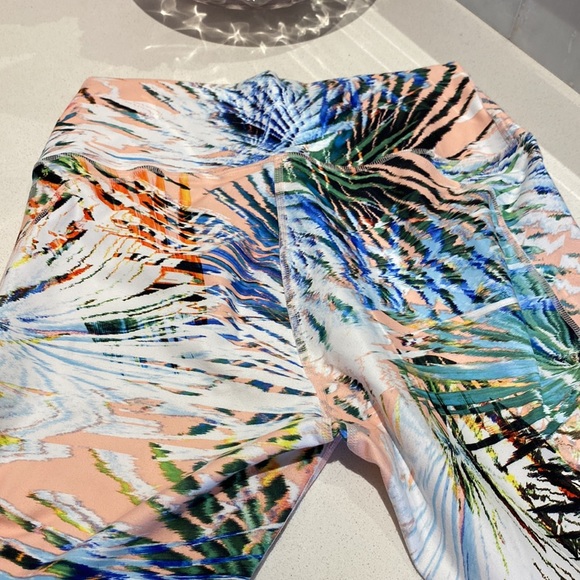 Fabletics legging - Picture 4 of 4